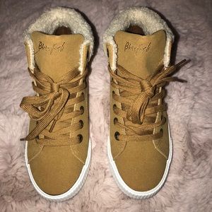 BRAND NEW BLOWFISH HIGH CUT SNEAKERS ( 7 )